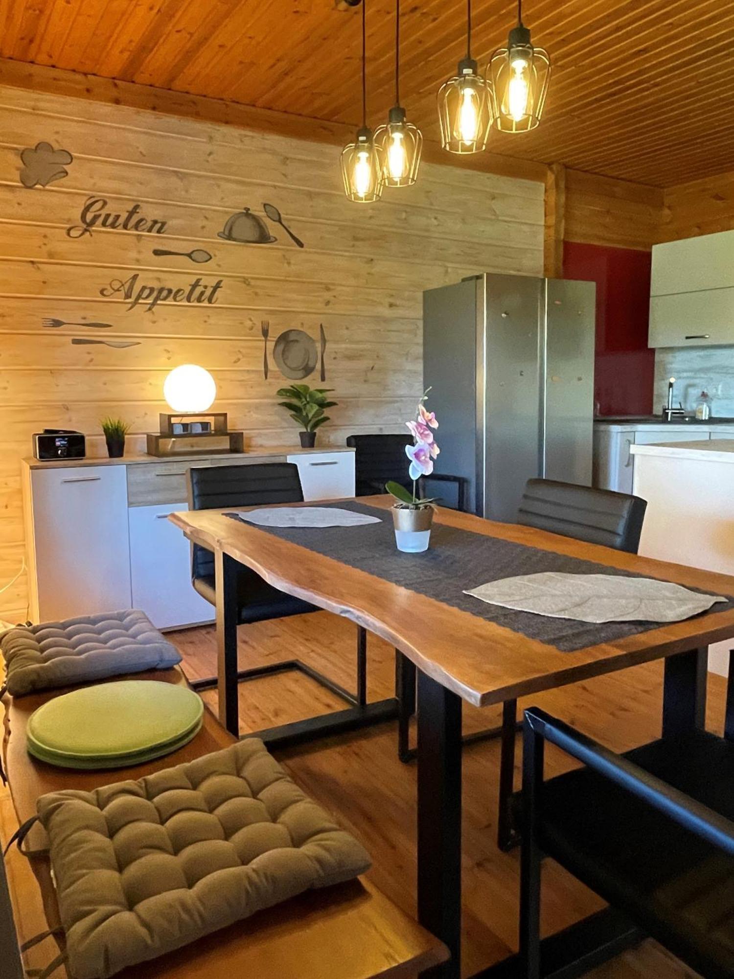 Holzblockhaus, Eifel Villa Oberkail Bagian luar foto